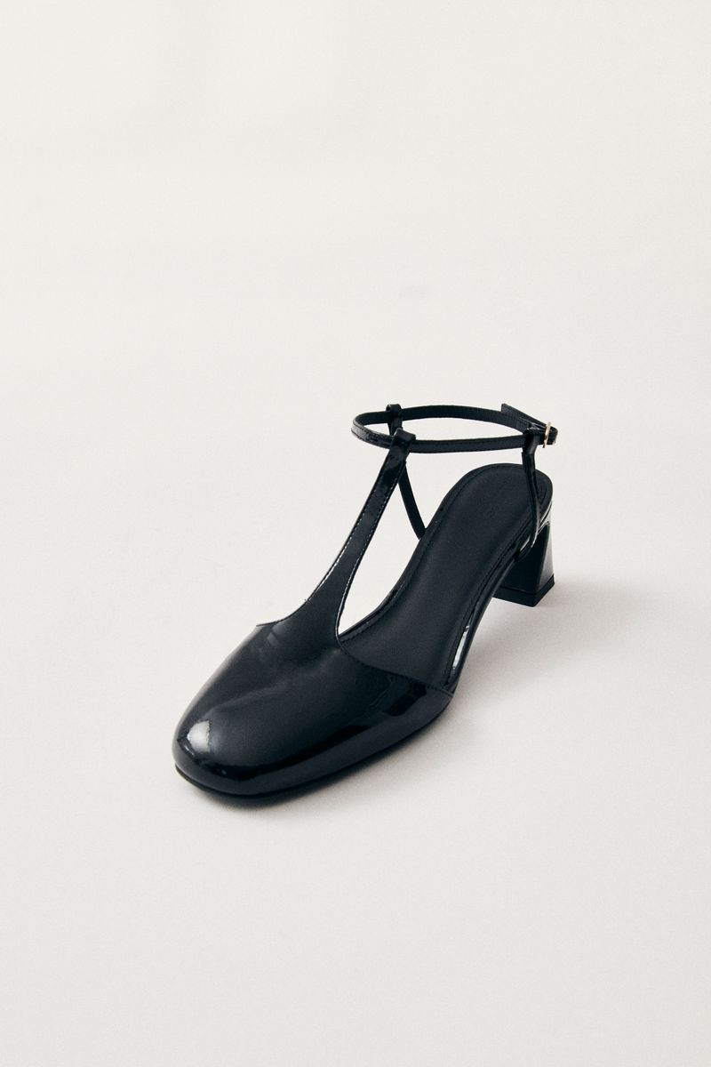 Jayne Onix Black Leather Pumps