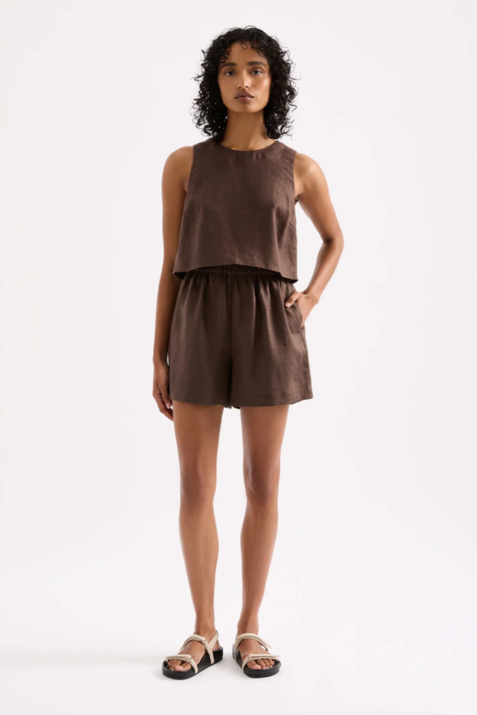 Ingrid Linen Short Clove