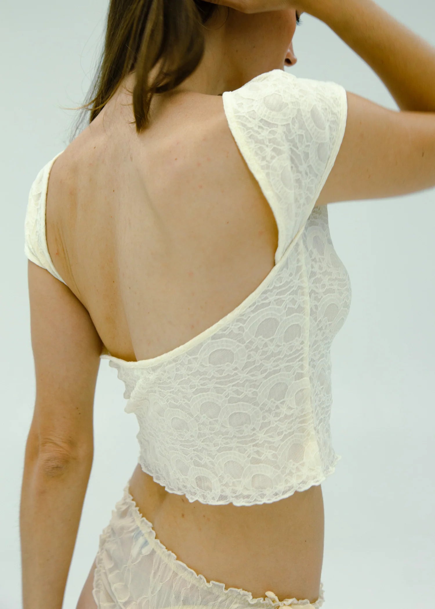 Moonlight Mesh Backless Tee Off White