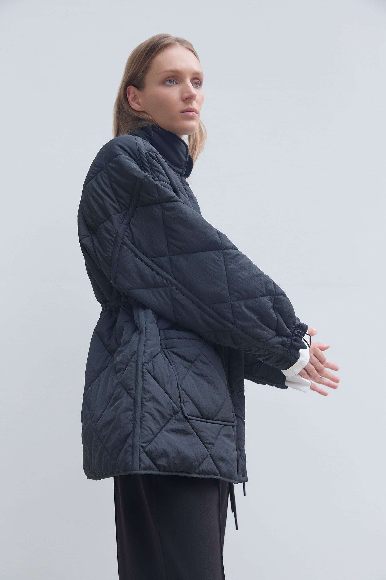 Atlas Puffer Jacket Black