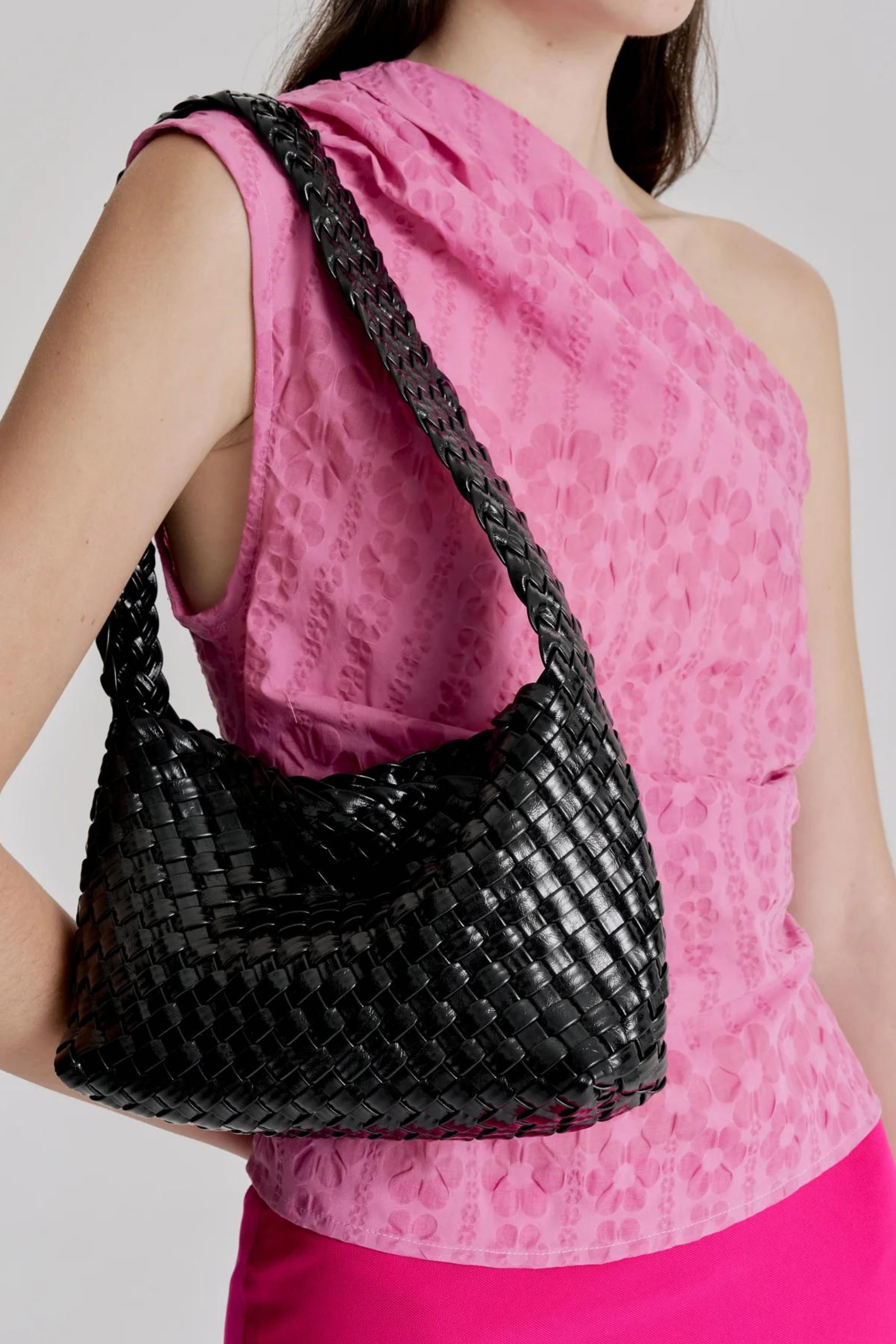 Luca Woven Shoulder Bag Black