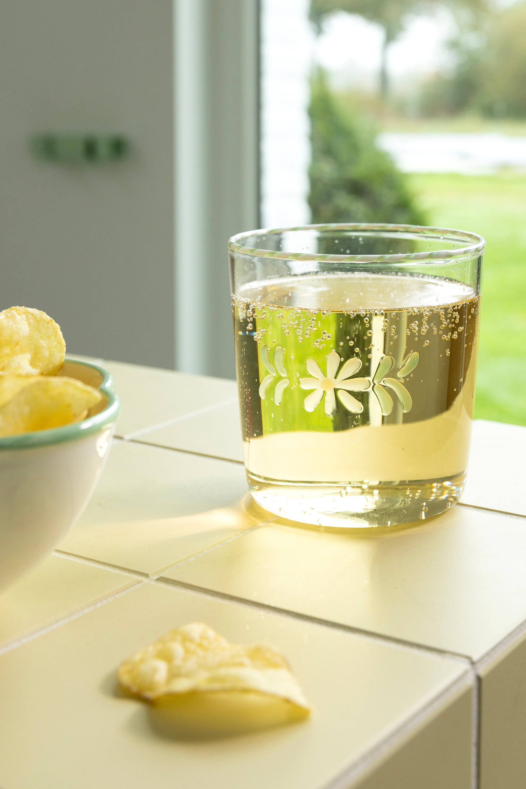 Glass Flora White Set of 2