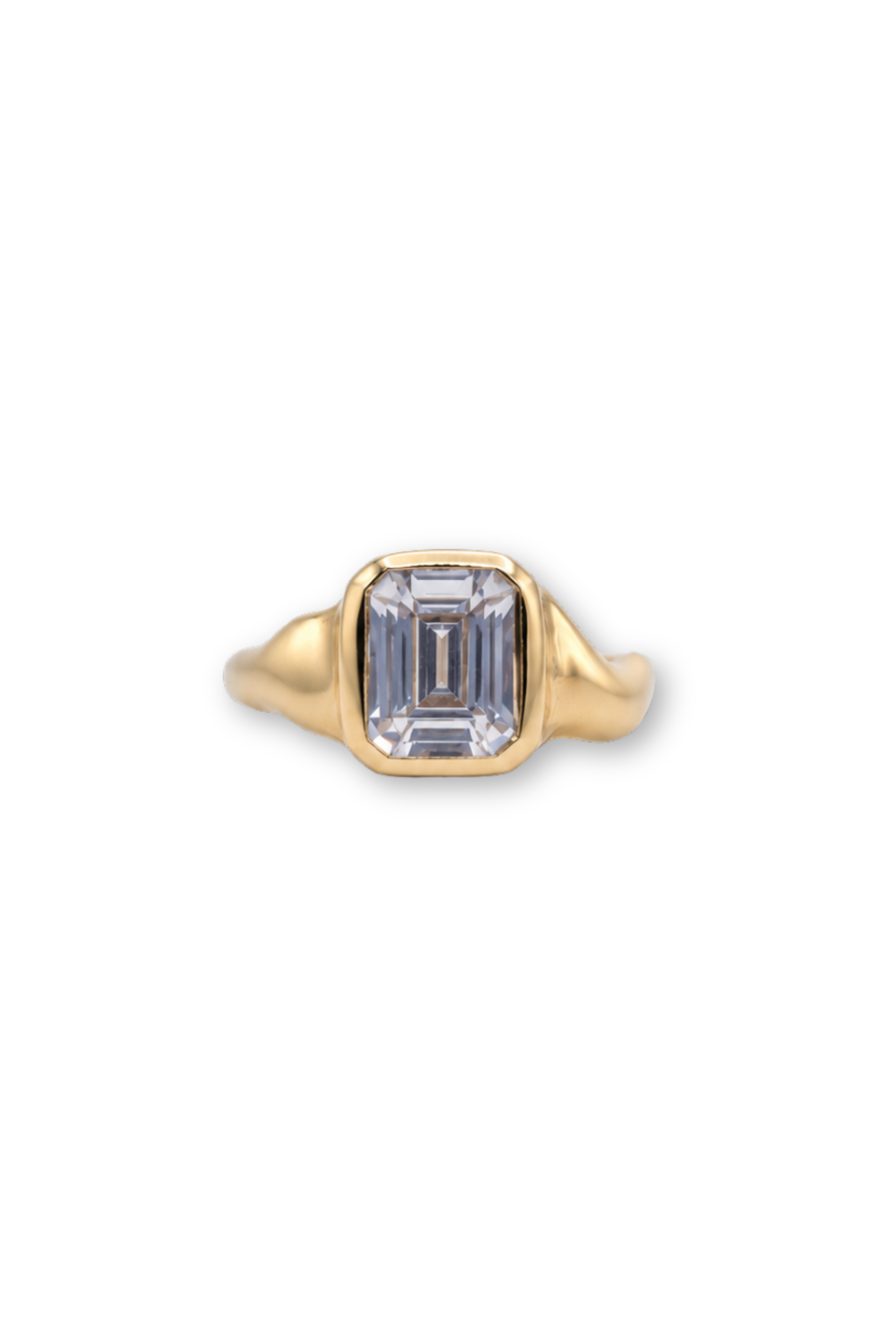 Esther White Sapphire 9ct