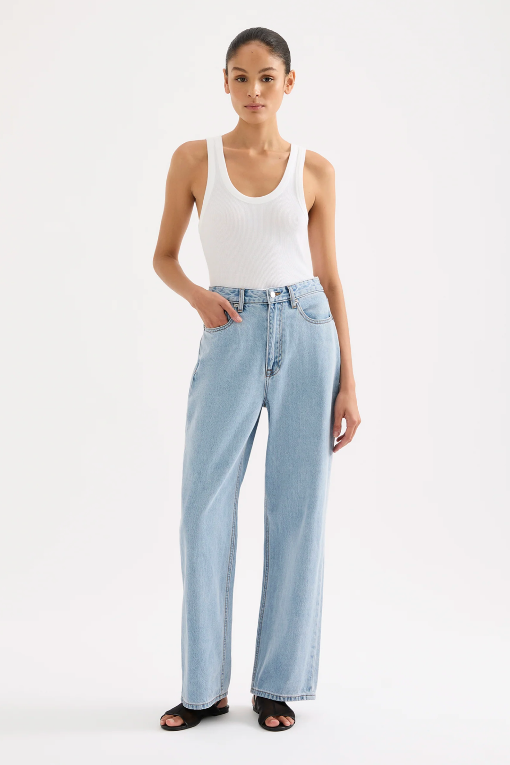 Organic Relaxed Leg Jean 90's Blue Wash