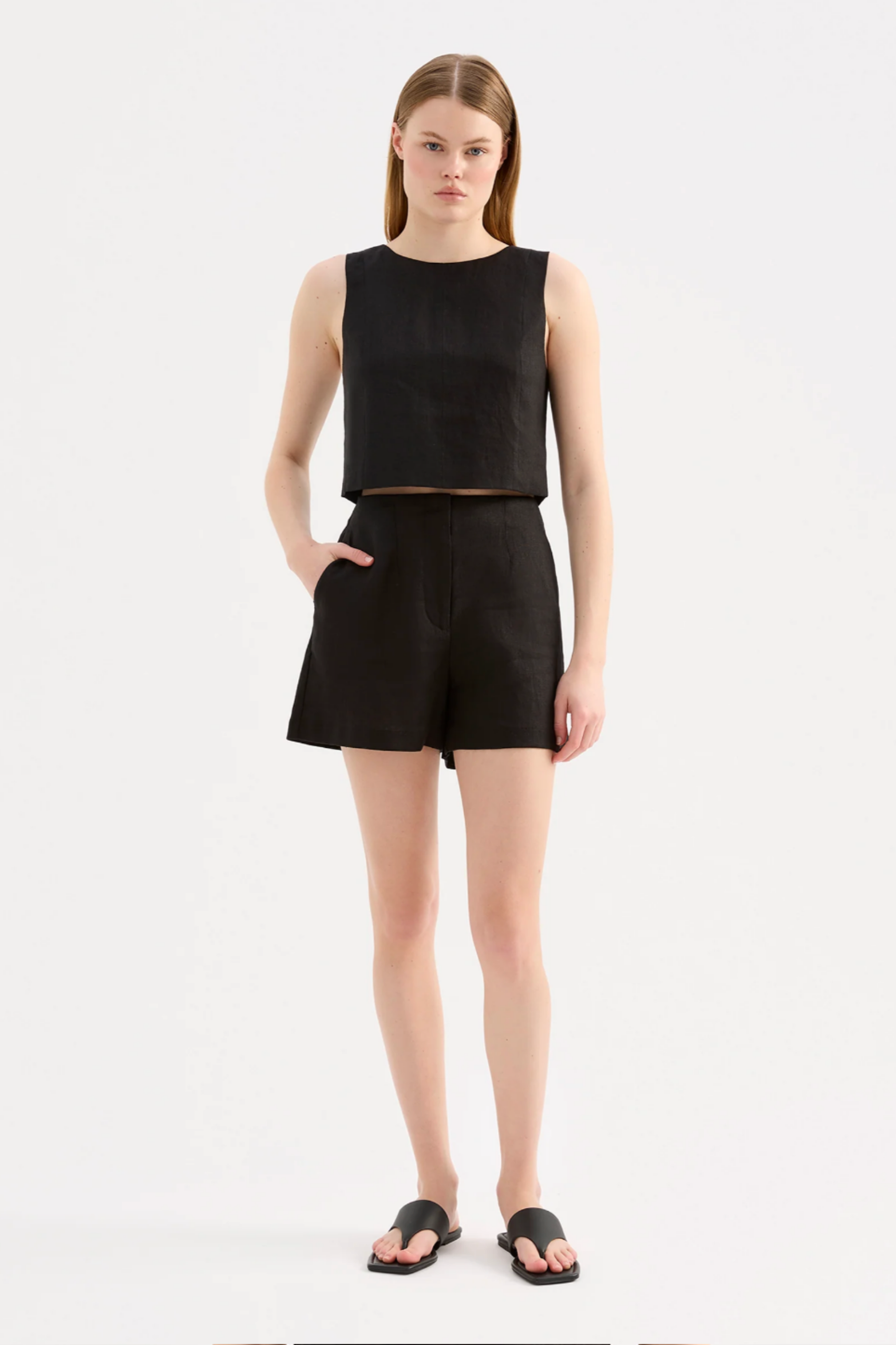 Marli Linen Short Black