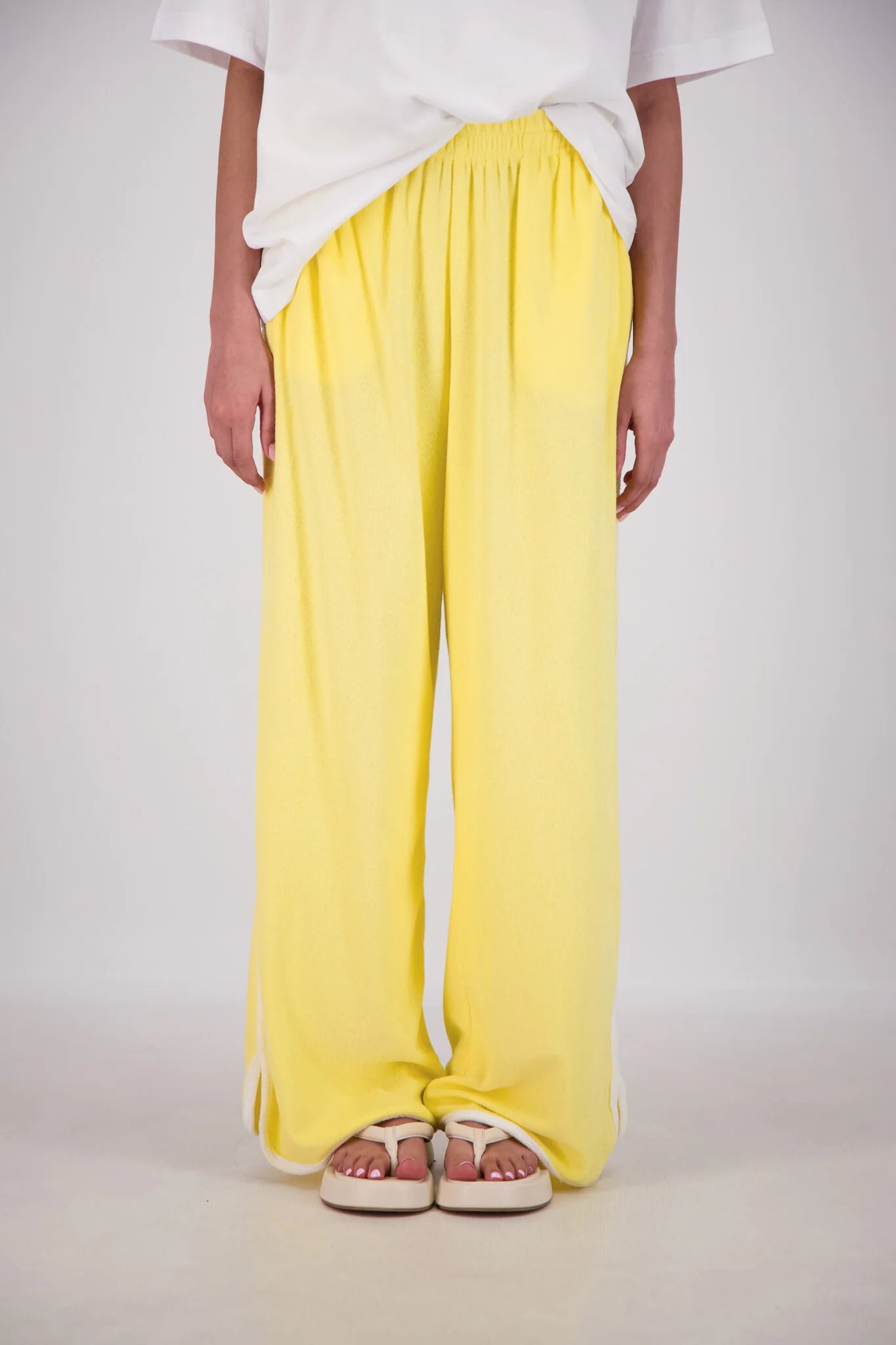 Kuhio Pants Yellow