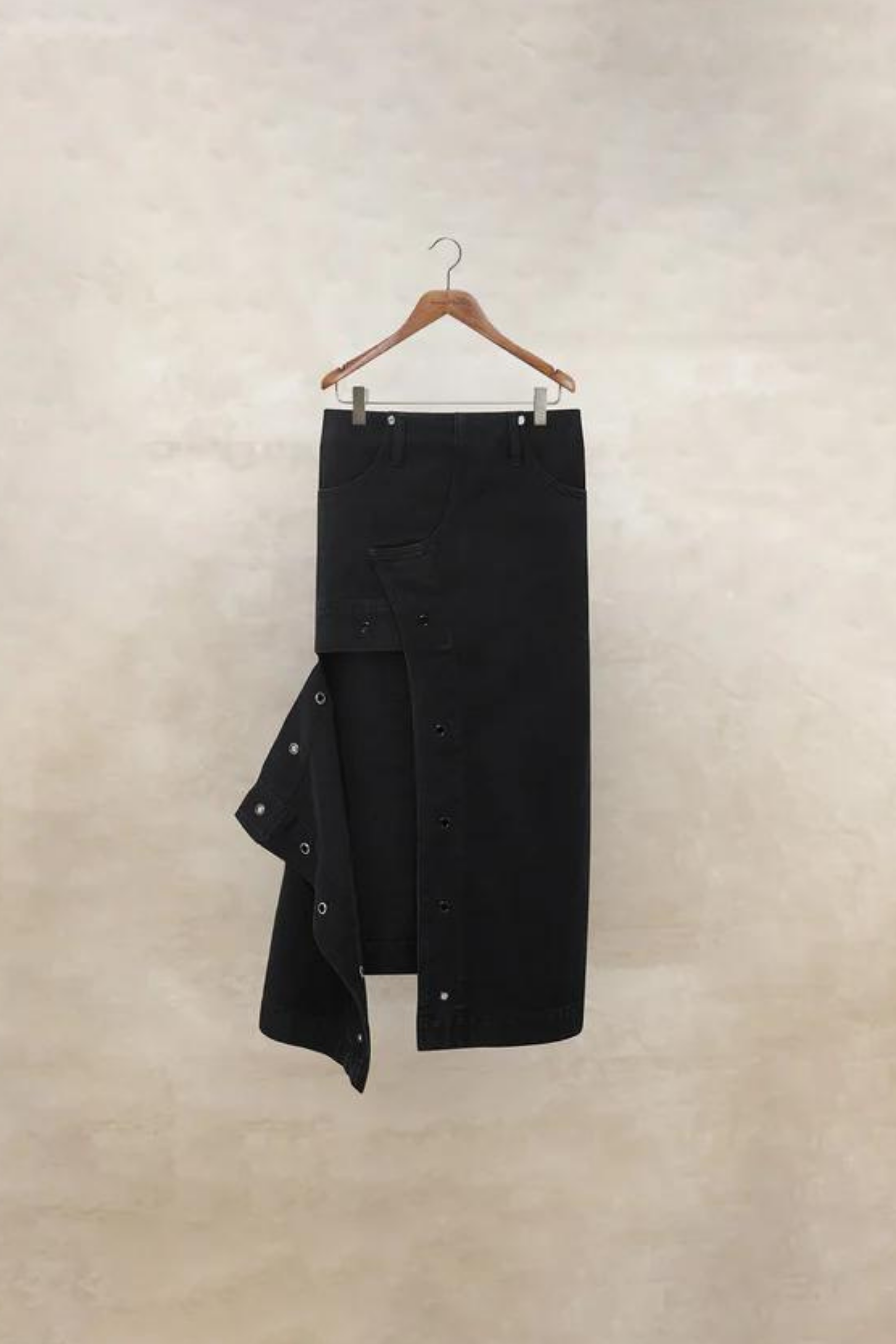 Half Cut Skirt Onyx