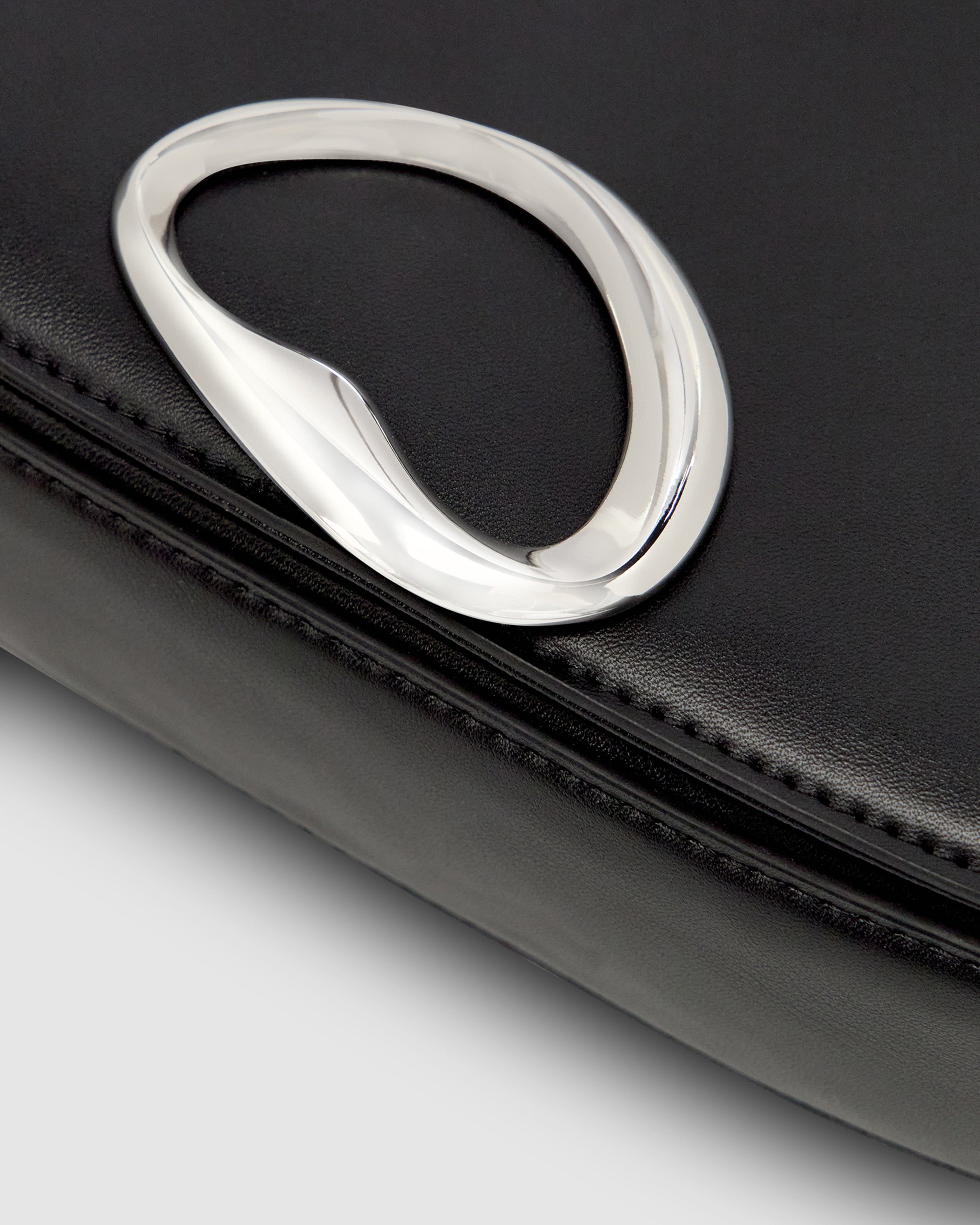 Eden Crossbody