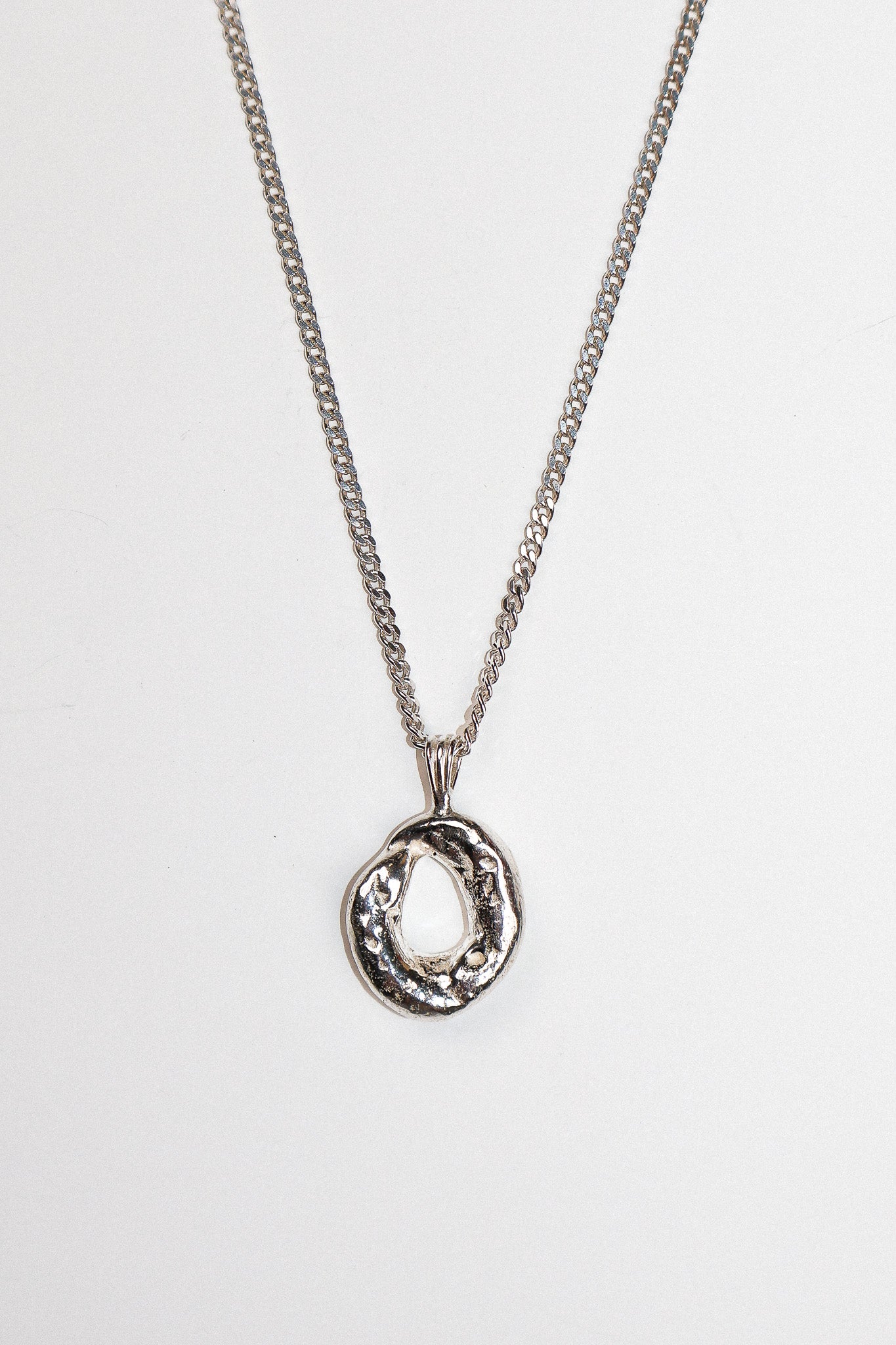 Molten Pendant Chain