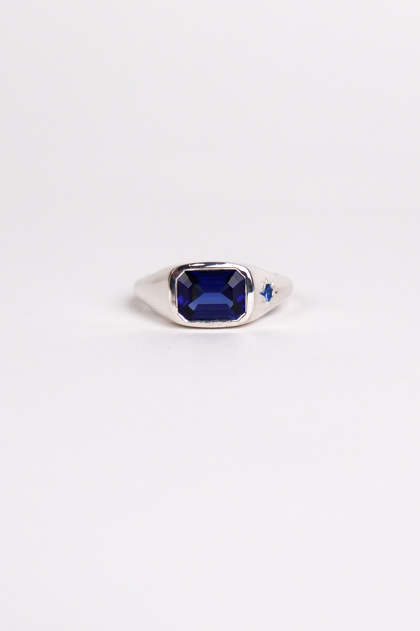 Emile Ring Night Blue