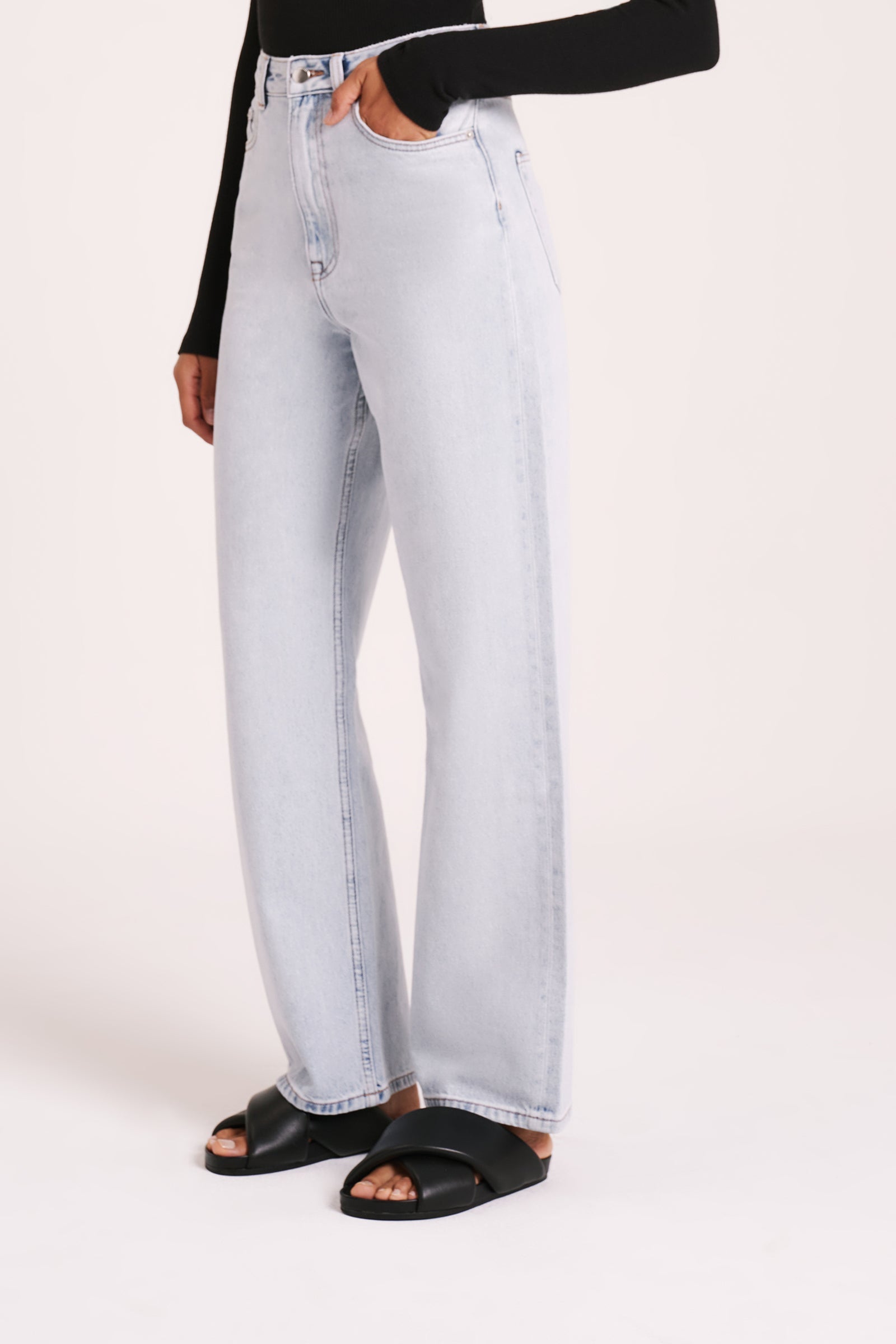 Organic Relaxed Leg Jean Clear Blue