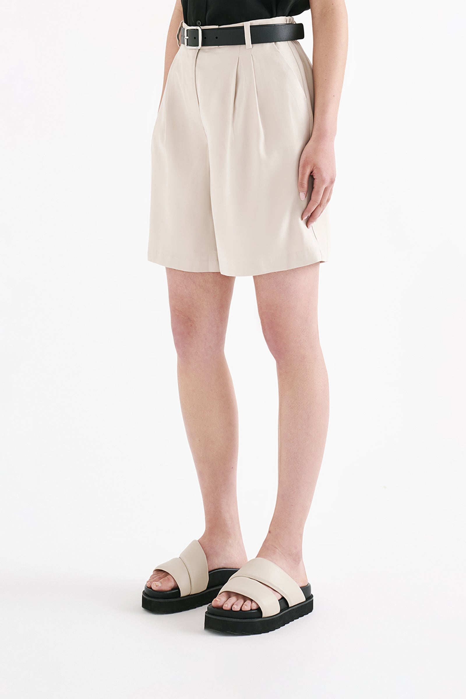 Kit Tailored Short Oyster