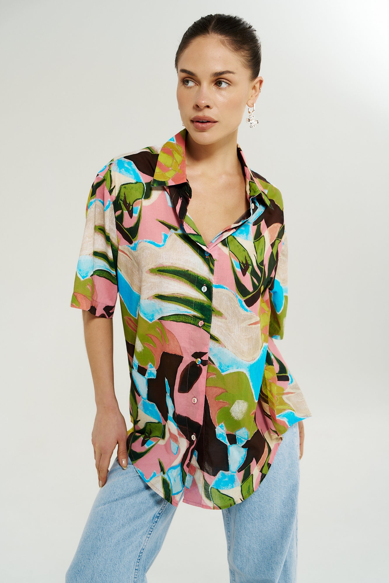 Big Shirt Wonderland