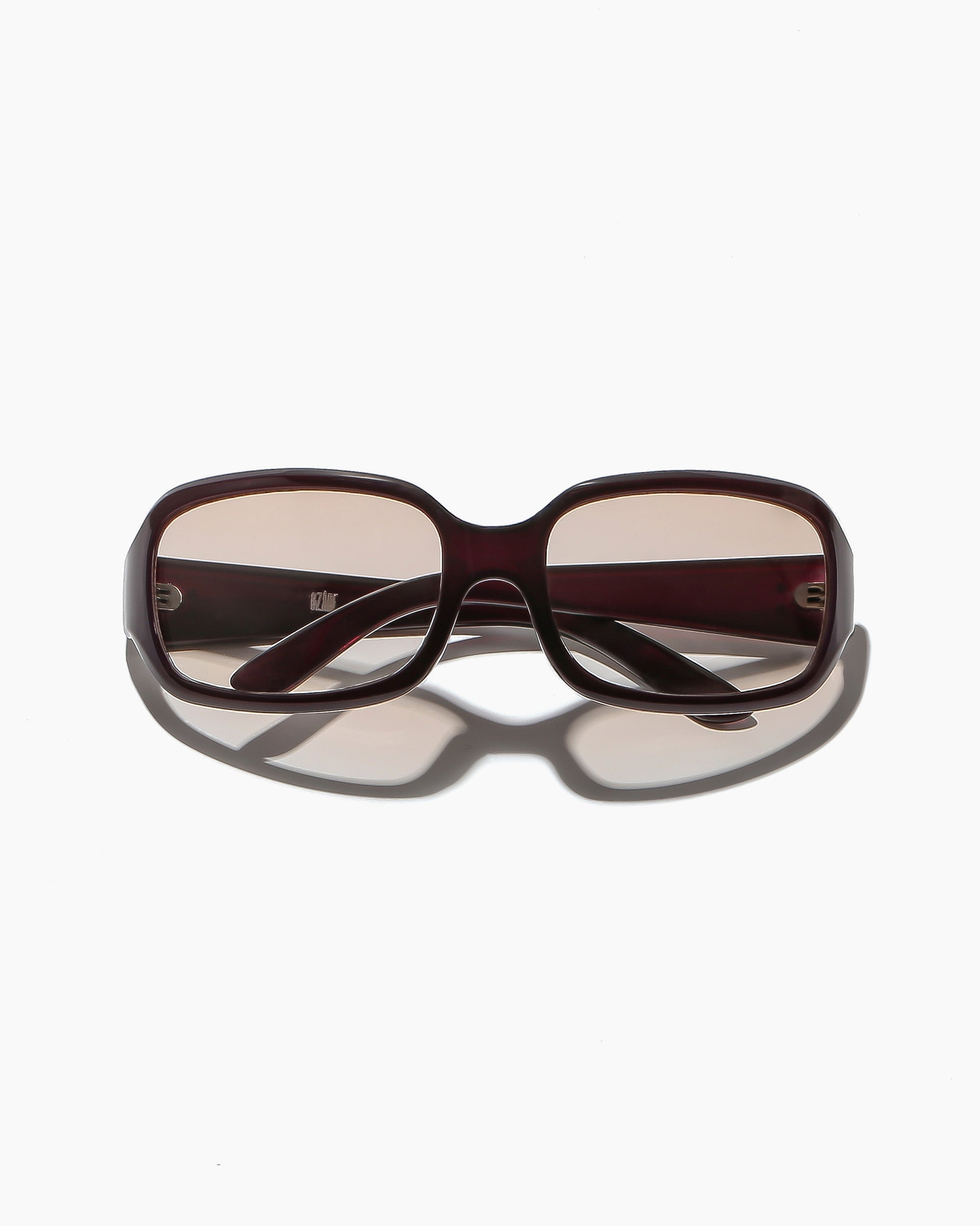 Farrow Aubergine / Sand