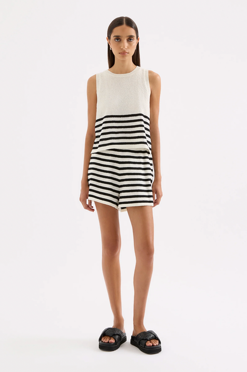 Marika Knit Short Black Stripe