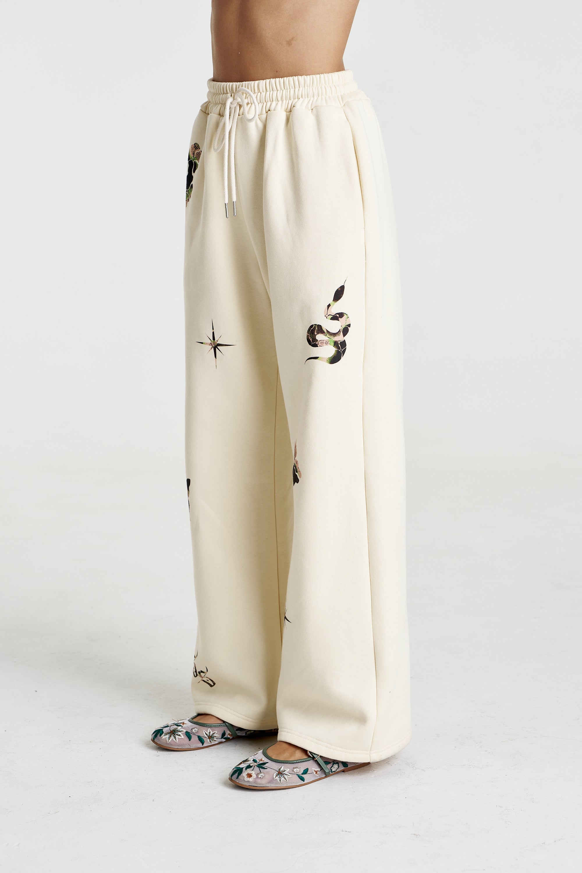 Motif Trackpant Vanilla